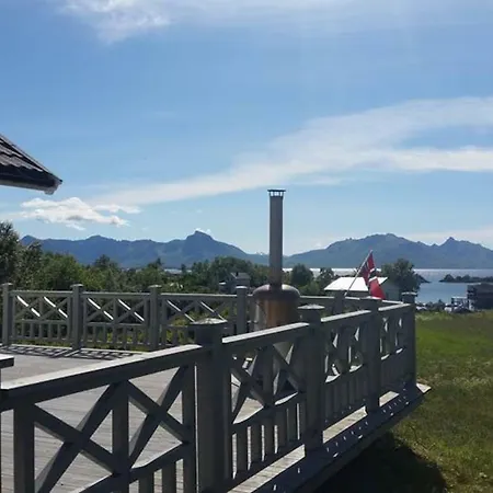 Vesteralen Guvag. Sea Views * Straumsjoen